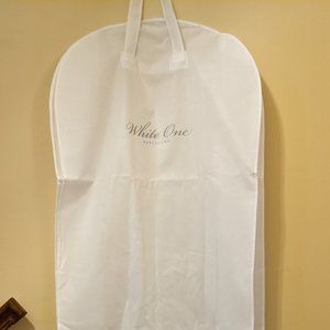 Zippered, Gusseted Wedding Dress Garment Bag